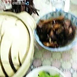 吃个宵夜还吃瓜,夜生活新风尚