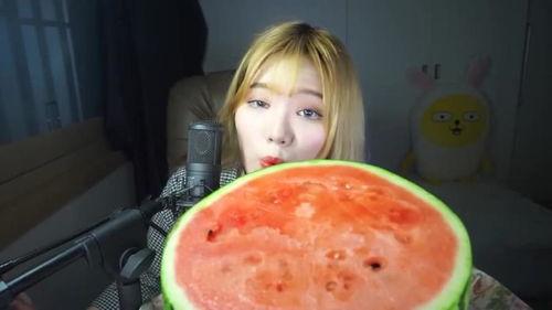 日本小妹吃瓜,揭秘娱乐圈幕后故事